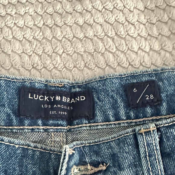 Like new Lucky Brand Boy Mid Rise Blue Denim Jeans - Picture 2 of 8